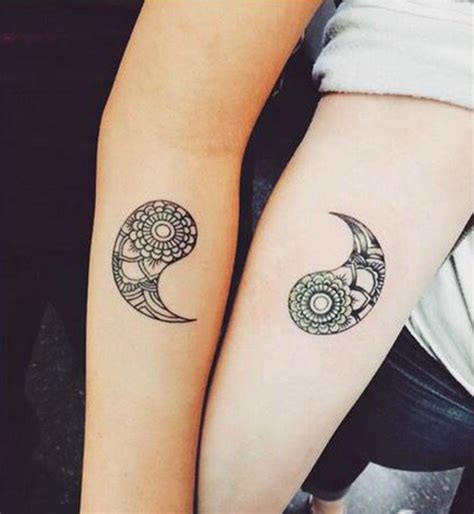 tatouage en.commun couple|Couple Tattoos 